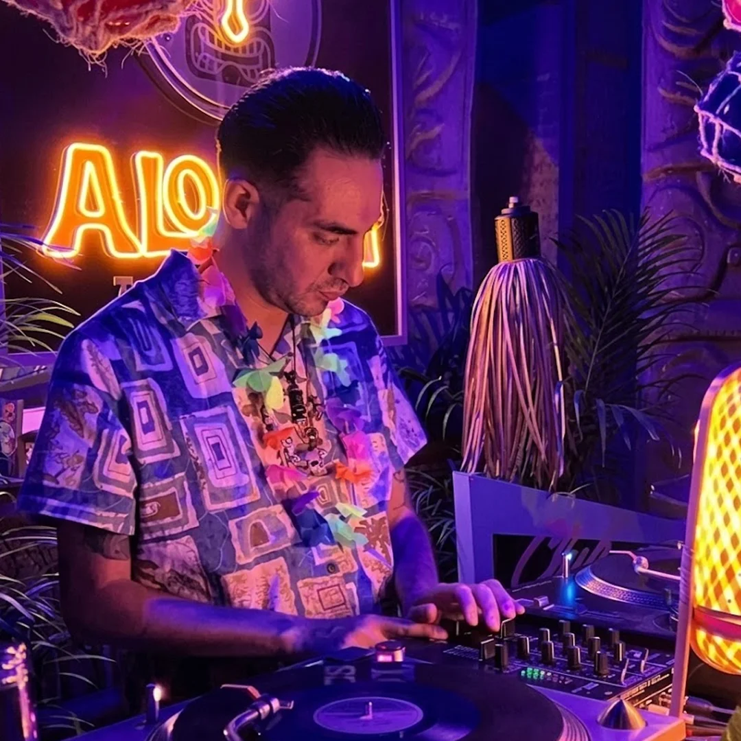 DJ Santos