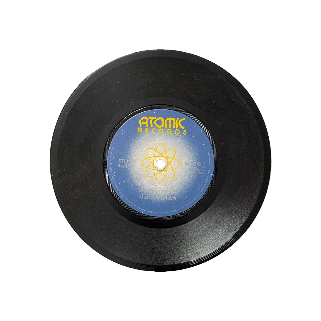 Magic Michael with Rat Scabies & Captain Sensible – Millionaire | Vinyl 7" Single (Atomic Records UK 1979) - Imagen 3