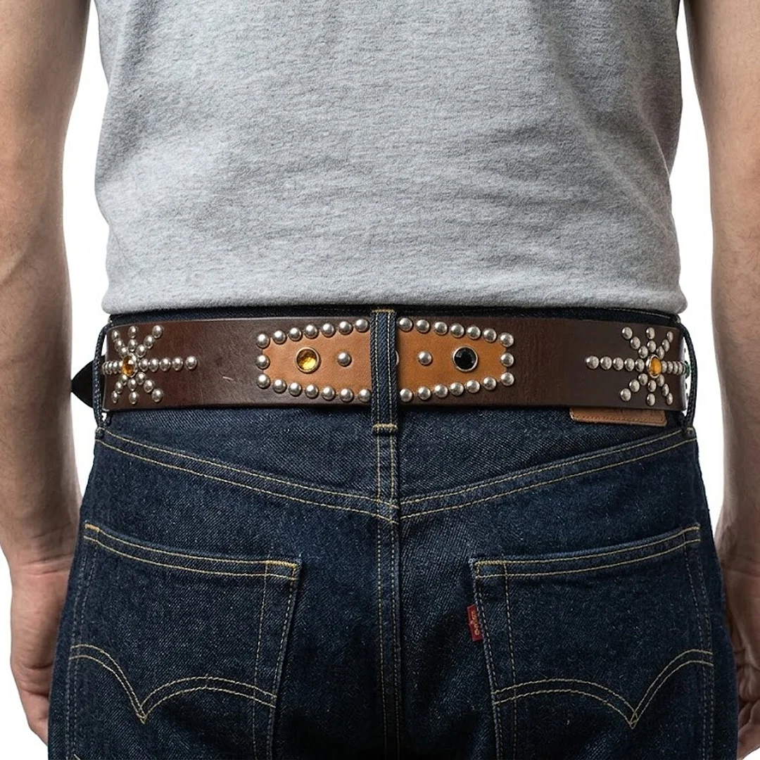Cinturón Custom Vintage Studded Leather (Talla 34) - Imagen 4